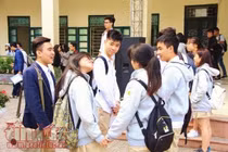 Khối ngành nào đang có tỷ lệ chọi cao nhất?