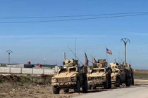 Quân đội Syria tiếp tục ngăn chặn các đoàn xe quân sự của Liên quân do Mỹ dẫn đầu ở tỉnh Hasakah