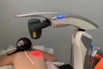 Đề xuất dùng laser công suất thấp hỗ trợ điều trị Covid-19