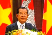 Campuchia tạm dừng nhập cảnh người Việt Nam từ đêm 20/3