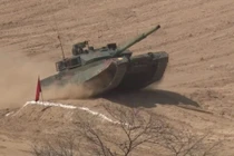 Sau lô xe đầu tiên, Pakistan dự kiến sẽ mua 300 tăng VT-4 của Trung Quốc