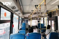 CDC Hà Nội đề xuất xét nghiệm tài xế, nhân viên soát vé xe buýt