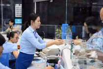 Làm gì để tránh rủi ro khi gửi tiền ngân hàng?