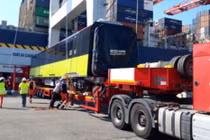 Hình ảnh đoàn tàu đường sắt Nhổn - ga Hà Nội đang từ Pháp về