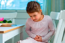 Bé 6 tuổi bị hoại tử ruột, sốc nhiễm trùng nhiễm độc do bị táo bón kéo dài 