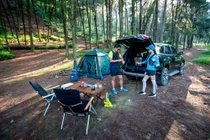 Ford Everest - chiếc SUV hạng trung với khả năng vận hành linh hoạt trên nhiều dạng địa hình.