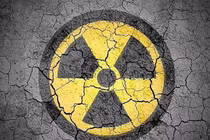 Phóng xạ tự phân rã trong cơ thể