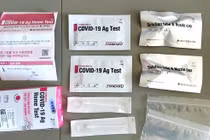 260.000 đồng/kit test nhanh Covid-19 rao bán trên chợ mạng