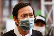 Sau 6 tháng, Hoài Linh giải ngân tiền lũ lụt 2020 giữa dịch Covid-19