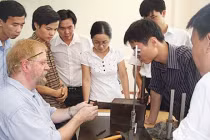 Nhân lực quản lý, chuyên gia nước ngoài thiếu trầm trọng