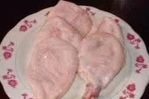 Bong bóng lợn hầm lá ngải