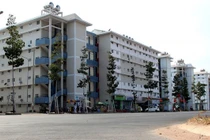 Có khoảng 60% công nhân, người lao động phải thuê phòng trọ, nhà trọ của cá nhân, hộ gia đình, vừa chật hẹp, vừa không có tiện ích.