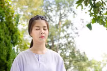 Luyện thiền nâng cao miễn dịch phòng chống Covid-19