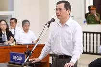 Cựu bộ trưởng Vũ Huy Hoàng bị phạt 11 năm tù