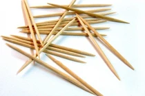 Tăm đâm xuyên ruột non