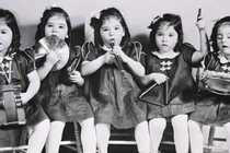 Bi kịch "5 chị em sinh 5": Góc nhìn từ người trong cuộc sau 9 thập kỷ