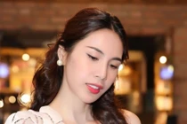 Thủy Tiên xin lỗi và gửi trả 30 triệu từ thiện cho khán giả chuyển nhầm