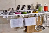 Cẩn thận với dụng cụ nhà bếp