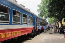  Mở lại tuyến tàu Thống Nhất SE5/SE6 với giá vé giảm mạnh