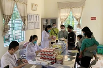 Chăm lo sức khỏe cho người dân vùng sâu, vùng xa trong dịch Covid-19.