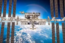 Trạm vũ trụ quốc tế bị nhiễm vi khuẩn lạ