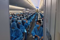 Hơn 340 người Việt từ Australia, New Zealand về nước