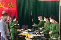 Công an TP Thái Nguyên kiểm đếm, niêm phong tang vật.