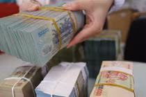 5 tháng: Tổng thu ngân sách bằng 35% dự toán năm