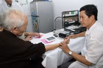 Sử dụng quá nhiều vitamin C - coi chừng ngộ độc