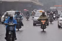 Bắc Bộ có mưa rải rác, Nam Bộ nắng nóng giảm dần.