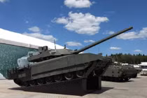 Tăng Armata, Pantsir-1SM và súng Kalasnhikov của Nga khuấy đảo IDEX – 2021 ở Dubai