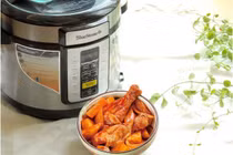 Bí quyết luộc gà bằng nồi áp suất nhanh và ngon