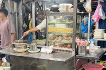 TPHCM sẽ thí điểm mở lại dịch vụ ăn uống tại chỗ?