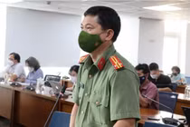 Thượng tá Lê Mạnh Hà, Phó Trưởng phòng Tham mưu, Công an TPHCM cung cấp thông tin tại buổi họp báo.