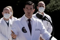 Ông Trump hoàn thành việc điều trị, sắp xuất hiện trước công chúng