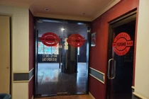 Quán ăn The Sushi Bar trên đường Nguyễn Đình Chiểu, quận 3, TPHCM đóng cửa, trả mặt bằng.