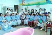 Đào tạo chuyển giao kỹ thuật cho điều dưỡng, hộ sinh về sản khoa