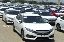 Ô tô nguyên chiếc nhập khẩu cao gấp 6 lần cùng kỳ