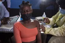 Nam Phi đã qua đỉnh dịch do biến thể Omicron, không có sự gia tăng đột biến về số ca tử vong 