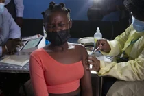 Nam Phi đã qua đỉnh dịch do biến thể Omicron, không có sự gia tăng đột biến về số ca tử vong 