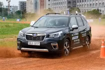 Subaru tung giá bán đặc biệt cho Forester tại Việt Nam