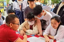 Chiến thuật điều chỉnh nguyện vọng “trúng đích”