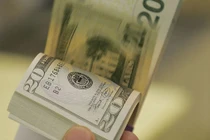 Tỷ giá ngoại tệ ngày 30/12: Tiền đổ vào chứng khoán, USD giảm nhanh