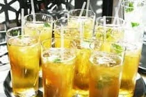 Nước đá lạnh hại men răng