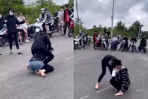 Video: Hai nữ sinh Huế lao vào đánh nhau trong sự cổ vũ của bạn bè