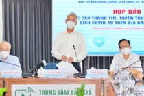 Ông Võ Văn Hoan - Phó Chủ tịch UBND TP. Hồ Chí Minh công bố về gói hỗ trợ lần 3 của TP. Hồ Chí Minh tại buổi họp báo