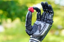 Tay giả Psyonic, công nghệ đột phá trong sản xuất chân tay giả sinh học