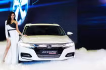 Dè dặt nhập khẩu ô tô do xe nội được giảm phí trước bạ?