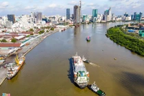 Hình ảnh đầu tiên của tàu metro số 1 ở TP.HCM