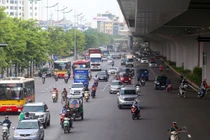 Đường Phạm Văn Đồng mở rộng thành 12 làn xe